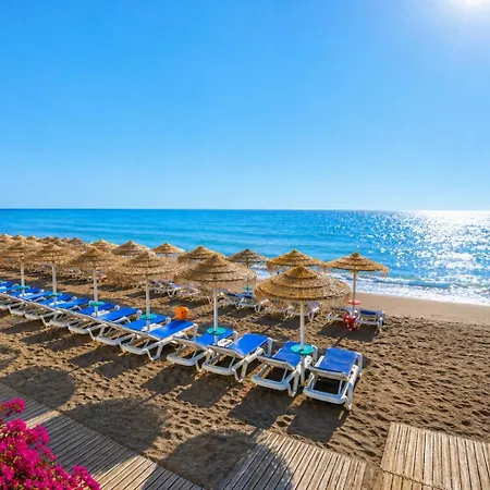 Seaside Retreat With Terrace, Seaview & Smart Apartmán Benalmádena